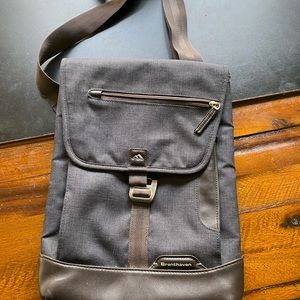 Laptop bag
